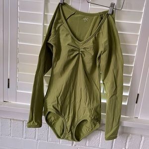 ARQ Paloma Leo in Pistachio (M)